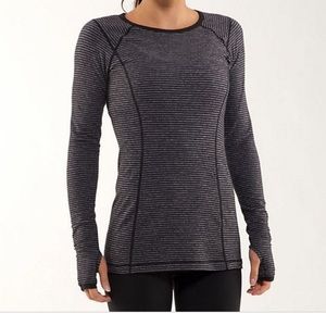 Lululemon gray fleece top